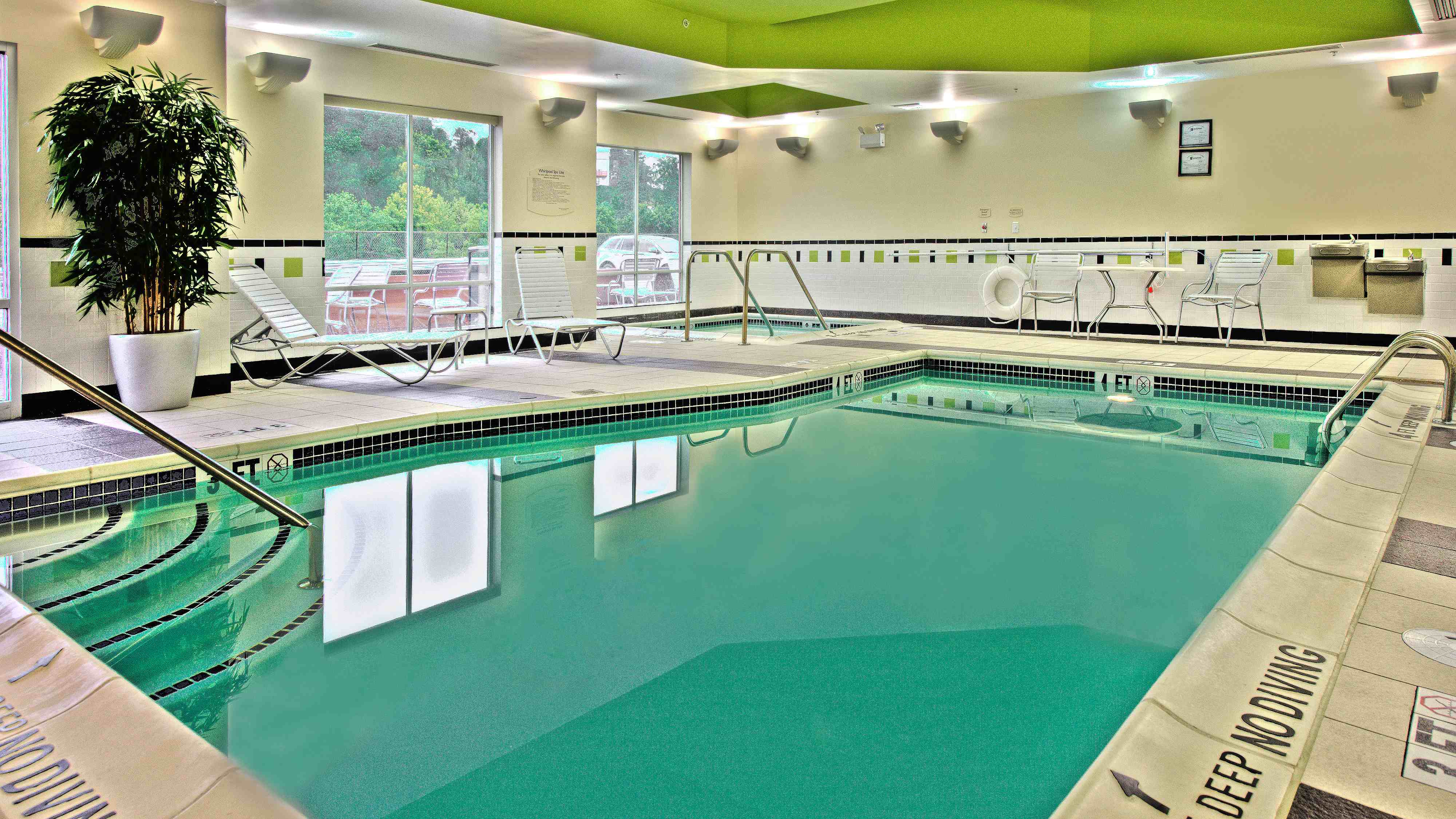 Fairfield New Cumberland Pool